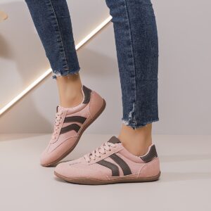 baskets plates toutes saisons pour femmes | chaussures de cross training et décontractées avec semelle en caoutchouc souple et matière supérieure confortable