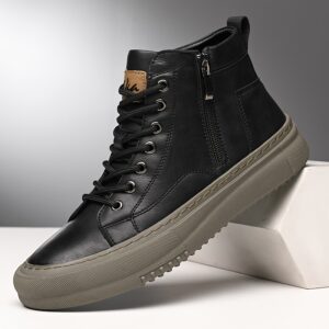 les nouvelles bottines minimalistes pour hommes de bubuk sont dotées d'une fermeture éclair latérale pour un port facile et de lacets pour un confort optimal. ces bottines courtes élégantes sont parfaites pour une tenue de bureau décontractée et peuvent être utilisées toute l'année.
