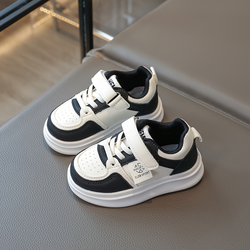 nouvelles chaussures en maille respirante pour filles, baskets pour garçons, chaussures de sport pour bébés, chaussures pour tout petits en maille simple, sandales pour nourrissons de 1 à 3 ans et chaussures à 5 panneaux. nouvelles chaussures en maille respirante pour filles, baskets pour garçons, chaussures de sport pour bébés, chaussures pour tout petits en maille simple, sandales pour nourrissons de 1 à 3 ans et chaussures à 5 panneaux.