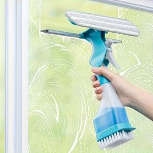 nettoyant vitre 4 en 1 polyvalent avec spray, raclette et brosse de nettoyage idéal pour fenêtres, miroirs, carrelage outil de ménage facile à utiliser, essentiel pour salle de bain, cuisine et salon | fonction vaporisateur | brosse multifonction