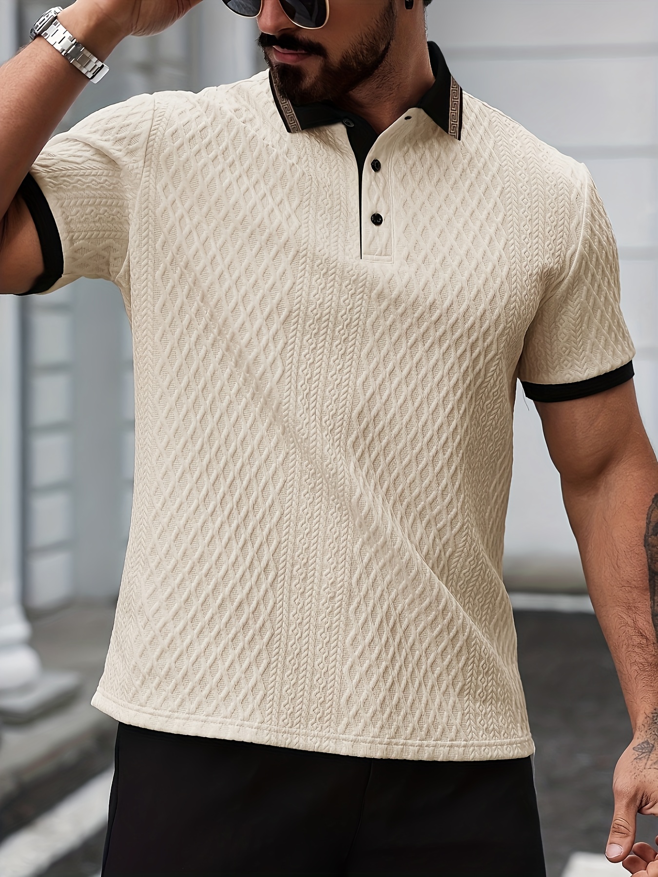 les nouveaux polos pour hommes à blocs de couleurs sont un succès, avec un col jacquard, un tissu texturé doux, parfaits pour les affaires décontractées en plein air, les polos respirants et les chemises de golf. les nouveaux polos pour hommes à blocs de couleurs sont un succès, avec un col jacquard, un tissu texturé doux, parfaits pour les affaires décontractées en plein air, les polos respirants et les chemises de golf.