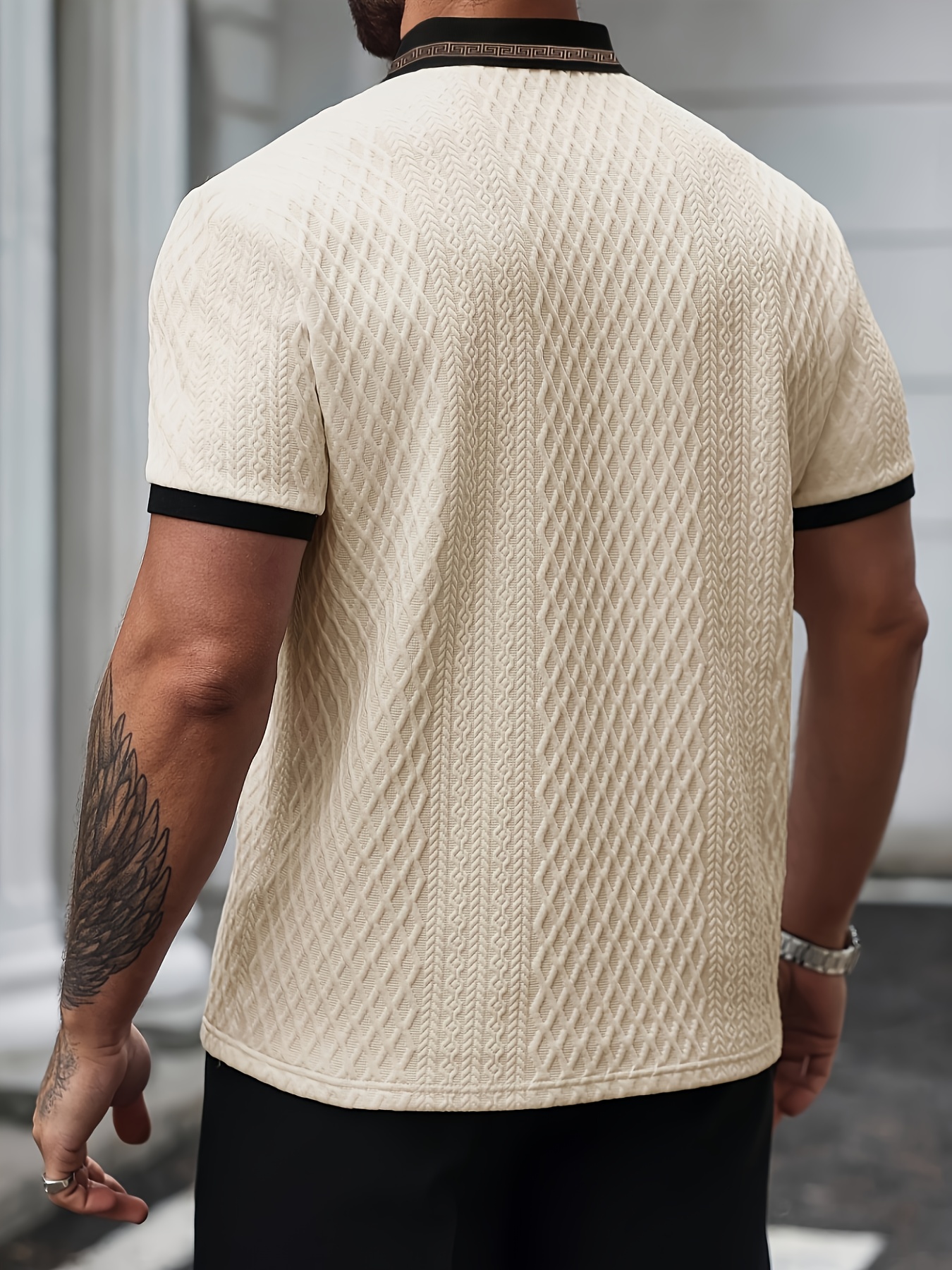 les nouveaux polos pour hommes à blocs de couleurs sont un succès, avec un col jacquard, un tissu texturé doux, parfaits pour les affaires décontractées en plein air, les polos respirants et les chemises de golf. les nouveaux polos pour hommes à blocs de couleurs sont un succès, avec un col jacquard, un tissu texturé doux, parfaits pour les affaires décontractées en plein air, les polos respirants et les chemises de golf.