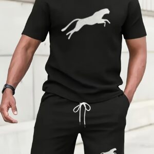 costume décontracté pour homme à manches courtes blanches avec shorts noirs, motifs animaux en mouvement, tendance et confortable, style streetwear estival